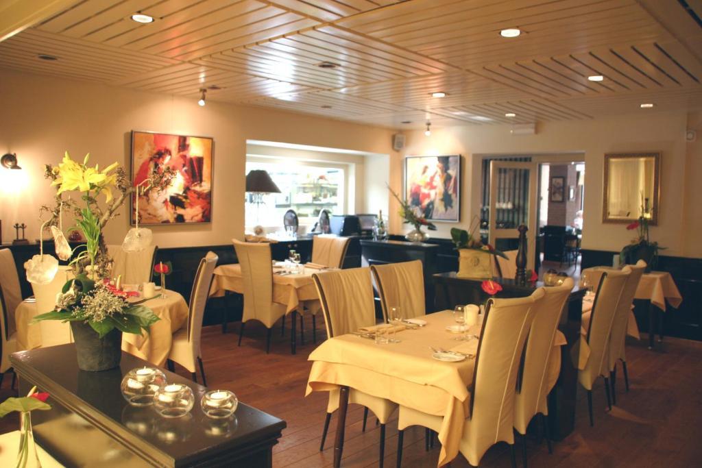 盖章餐厅酒店 Someren 外观 照片